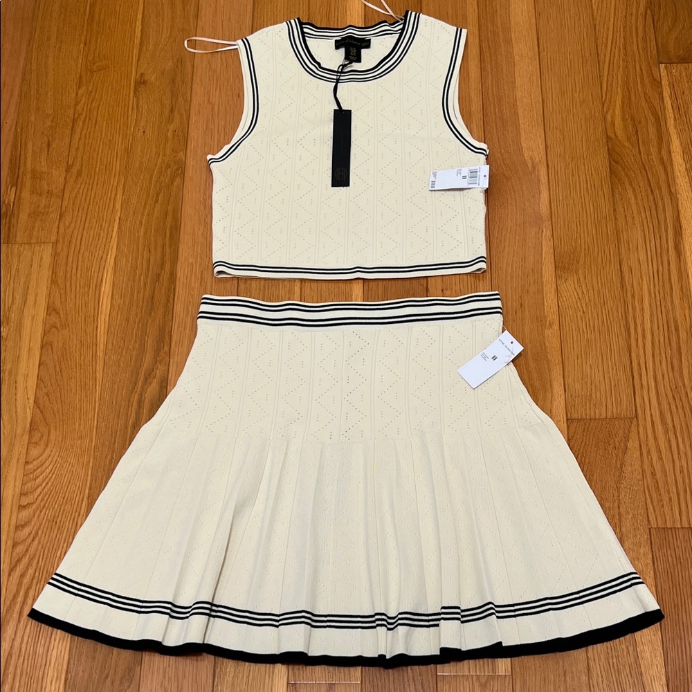 House of Harlow 1960 Cream and Black Knit Set